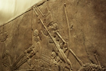 Orthostate : bas relief de Ninive, British Museum