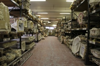 Reserves de l'atelier des moulages de la RMN
