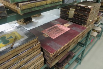 Boite de négatifs anciens